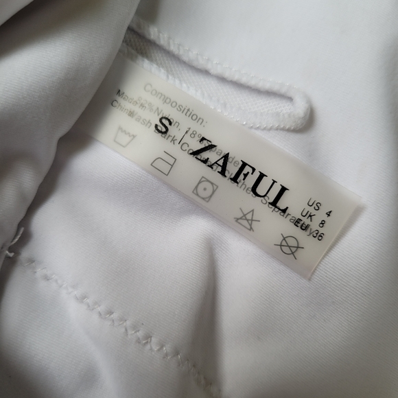 Swim suit - Picture 2 of 3